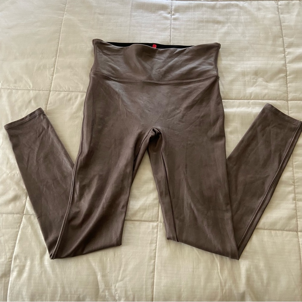 SPANX Faux Leather Leggings Size Large